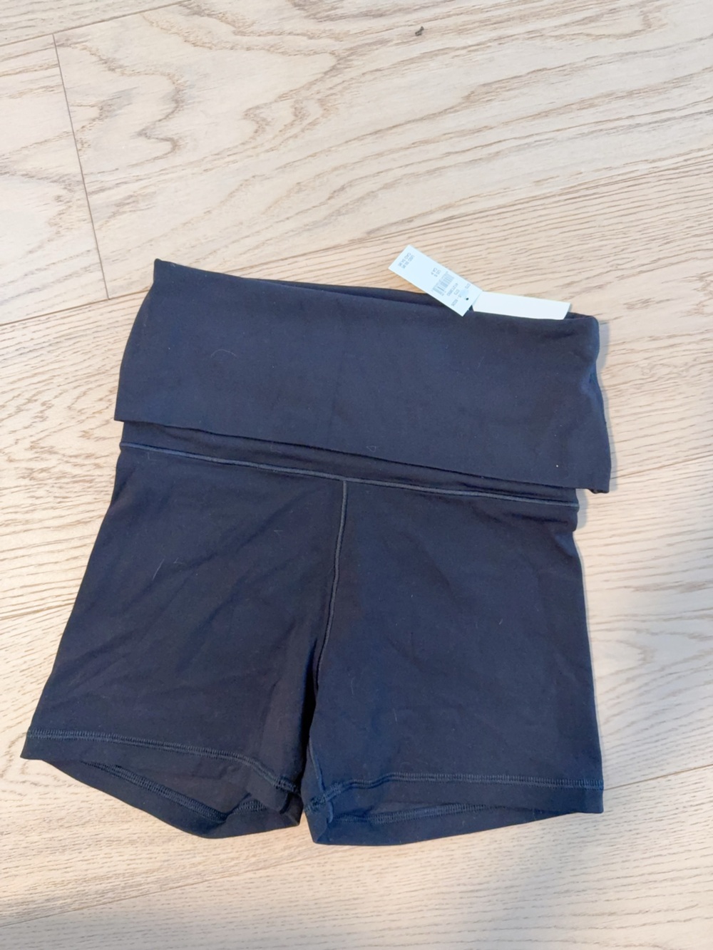 NWT 0705-6026 Aerie shorts S
